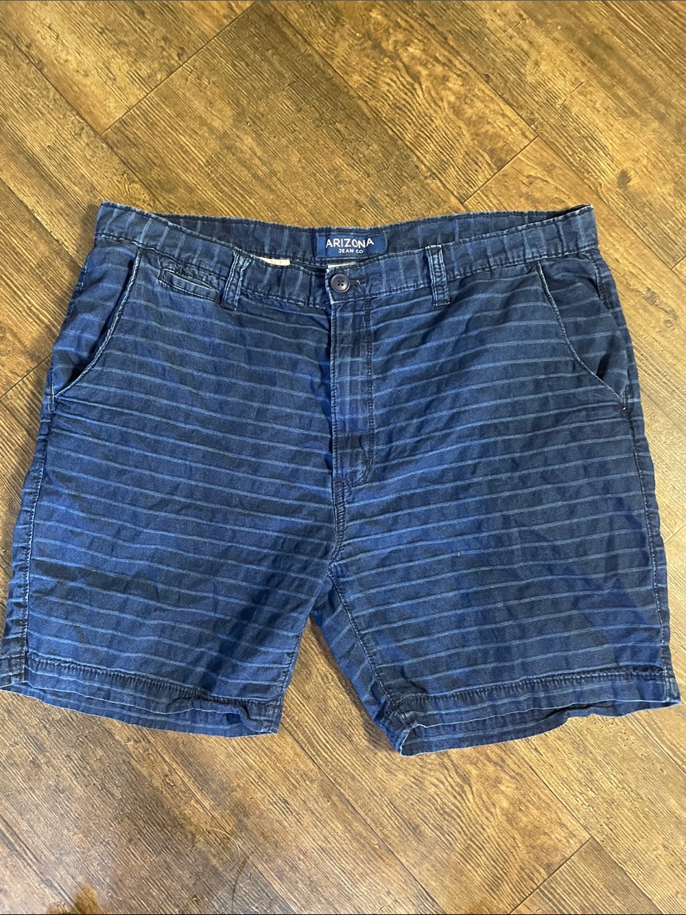 Arizona Jean Company Blue Striped Men's Surfer Prep Shorts size 40